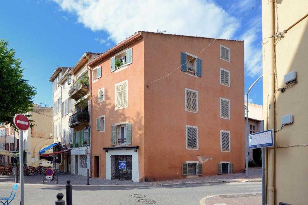 Lou Cassiden - Magnifique appartement sur le Port Cassis Extérieur photo